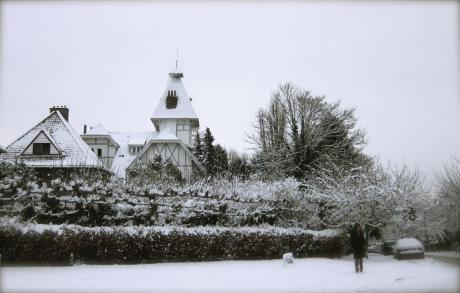 Une maison blanche à Boitsfort, une