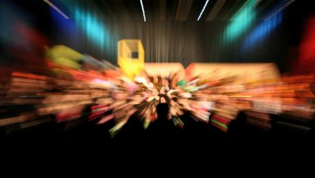 Spectacle